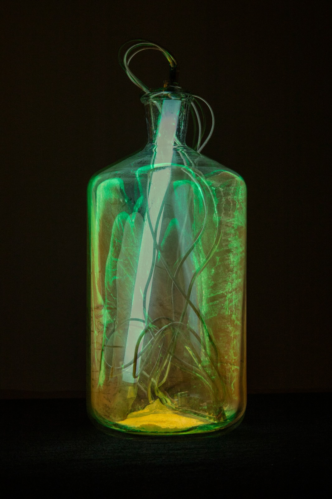 ÄTHER II Artistic Table Lamp by Buşra Tunç