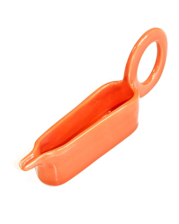 Salsero Handmade Ceramic Gravy Boat
by eguiarte & eguiarte