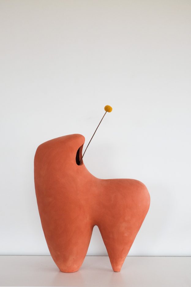 HĒRD 01.1 Ceramic Vase
by Andrei Clontea STUDIO 