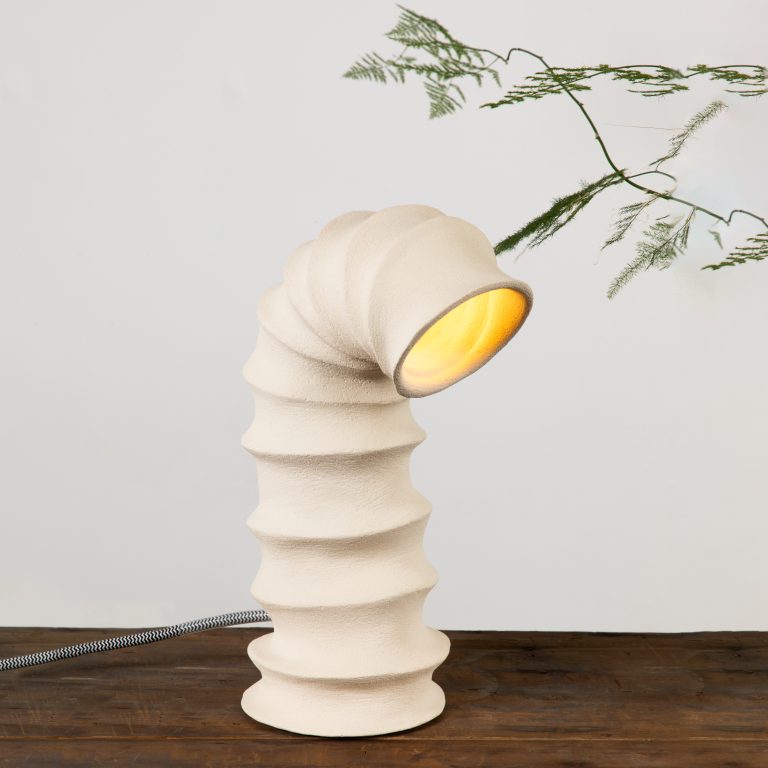 Melo 3 – Handcrafted Sculptural Ceramic Lamp
by melo clay
