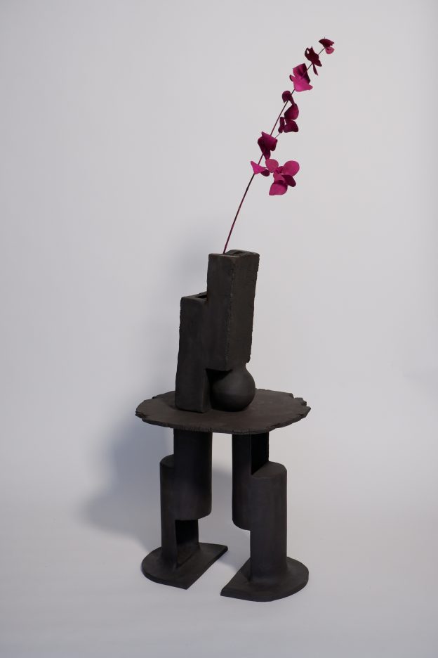Slide – Structured Stoneware Vase by Ia Kutateladze