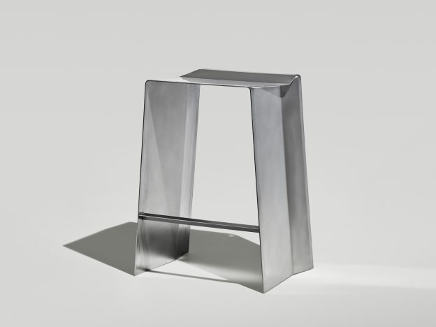 Camber – Bar Stools
by Paul Coenen