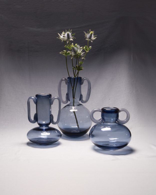 Hand-blown Glass Vase 01
by OOG Objects