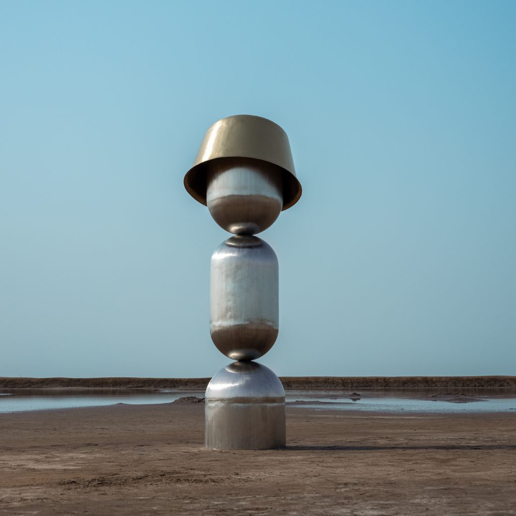 Meiso – Floor Sculpture
by WANAS