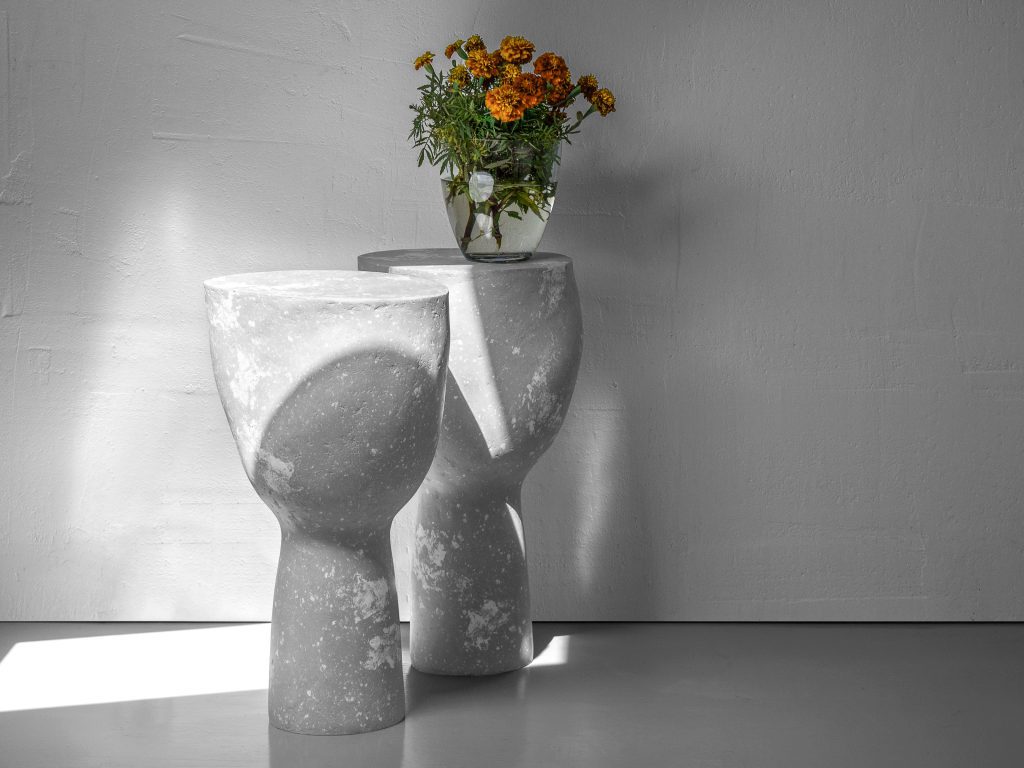 “stone” – Biomaterial Paper Side Table