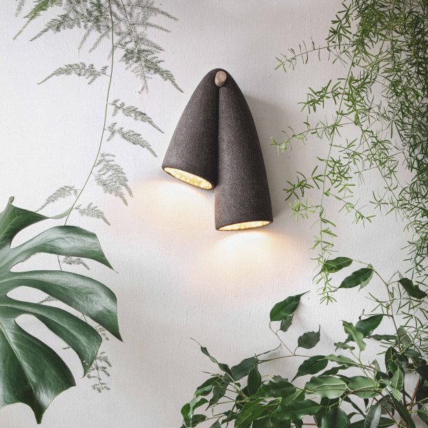 Melo Sconce – Minimalist Ceramic Wall Light by melo clay