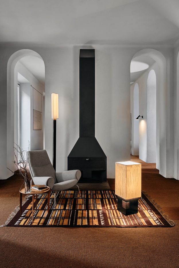 Aldebaran Floor Lamp
by Arch Plus Ultra