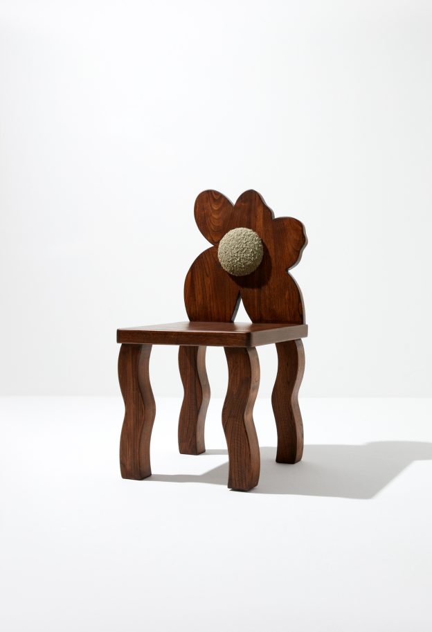 Poppy – Sculptural Oak Chair