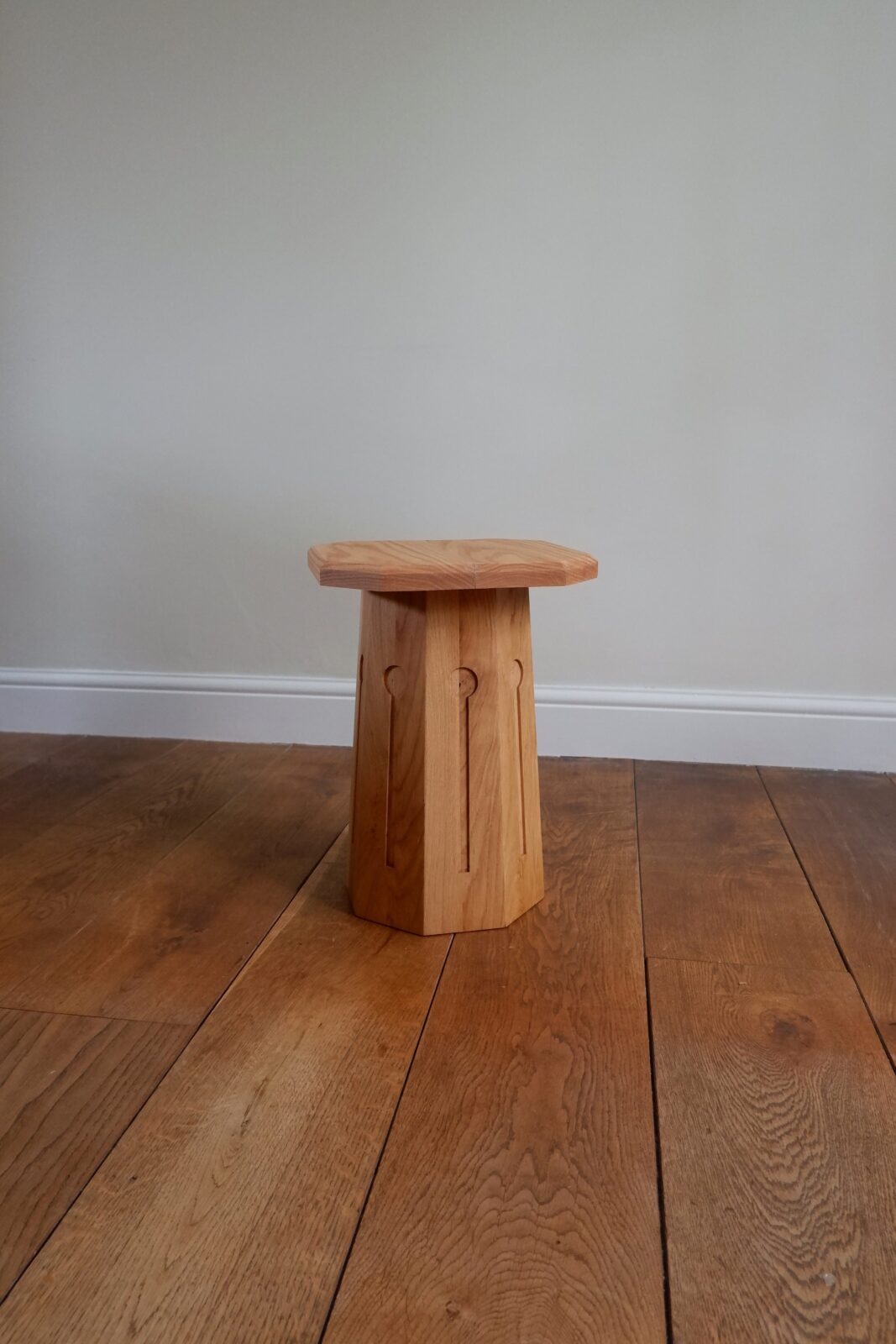 Algers - Wooden Side Table / Stool — 8
